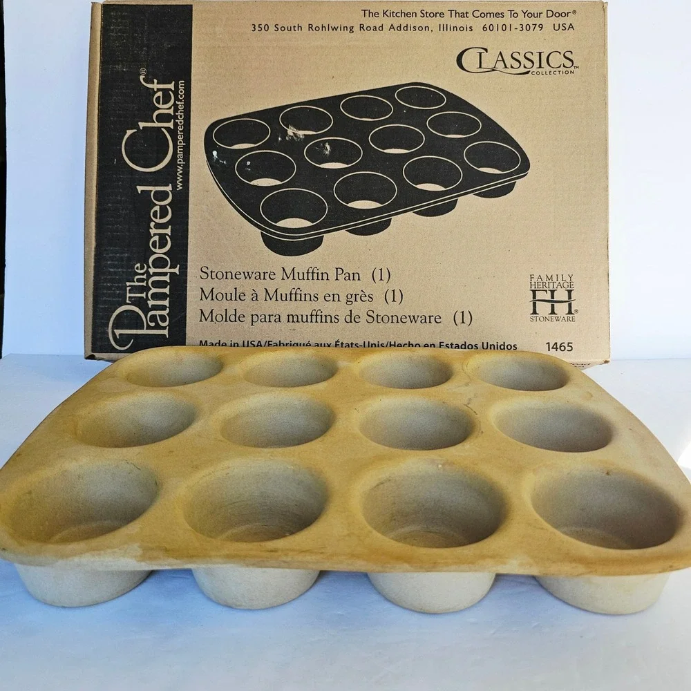 Vintage Pampered Chef Stoneware Muffin Pan 1465 Family Heritage Classics Baking